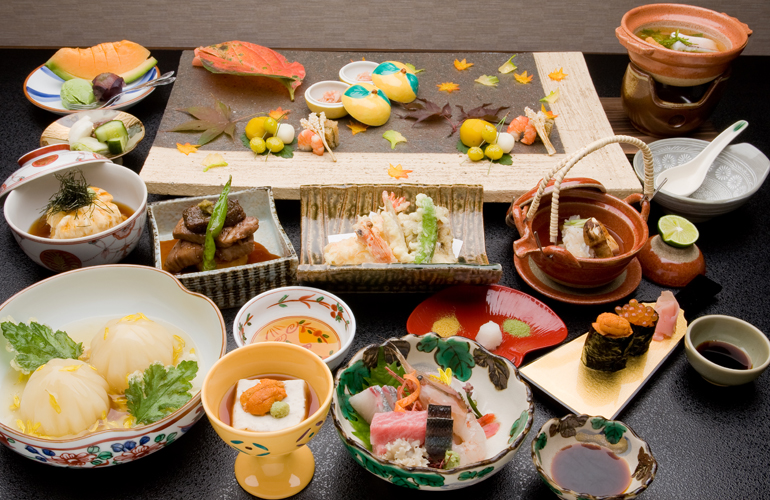 京都祇園の和食 懐石料理店湯豆腐などランチにも丨祇園くらした